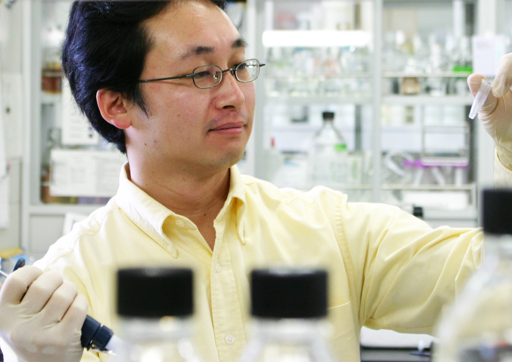 中山 潤一 教授